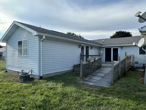 Other - 107 E Oak St, Roachdale, IN 46172 photo 4 of 25