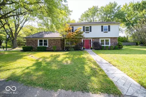 1203 Woodbridge Ln, Indianapolis, IN 46260