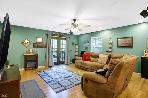 5106 State Road 45, Nashville, IN 47448