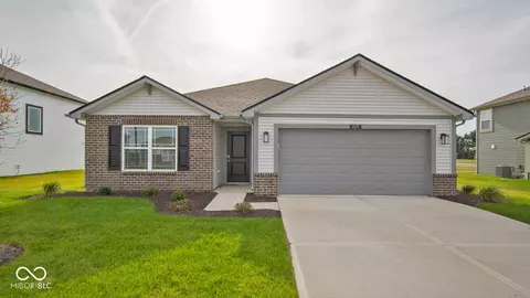 1129 Mcbride St, Greenfield, IN 46140