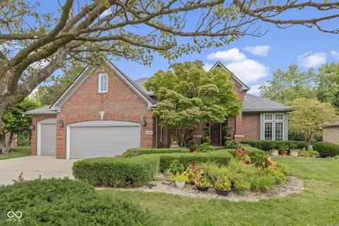 4144 Moss Ridge Ln, Indianapolis, IN 46237