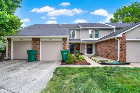 9535 Sandpiper W Dr, Indianapolis, IN 46268