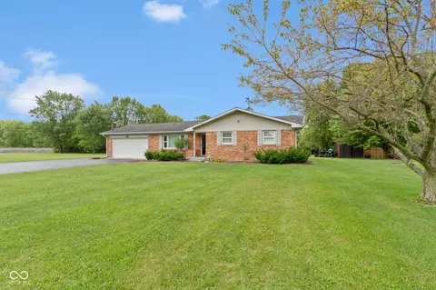 4240 Five Points Rd, Indianapolis, IN 46239 photo 3