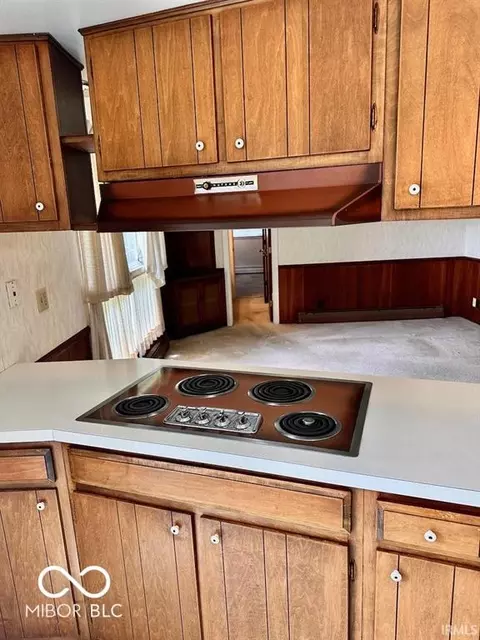 805 E Cooper Rd, Muncie, IN 47303 photo 17