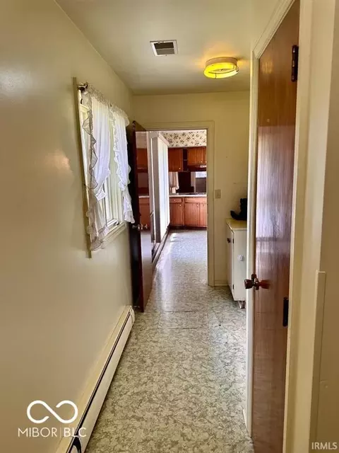 805 E Cooper Rd, Muncie, IN 47303 photo 32