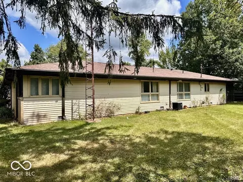 805 E Cooper Rd, Muncie, IN 47303 photo 5
