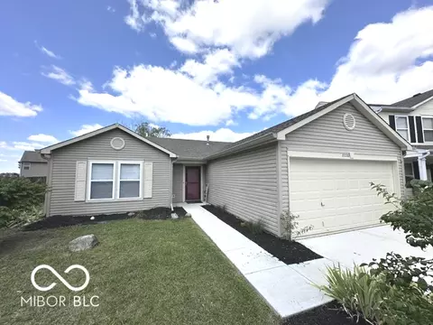 8220 Spring Wind Dr, Indianapolis, IN 46239