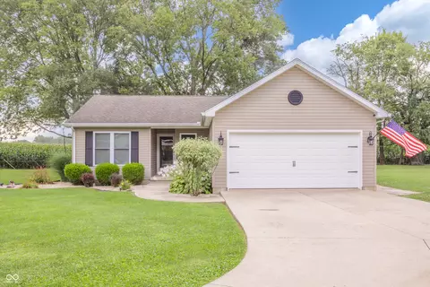 13891 W Sargent St, Daleville, IN 47334
