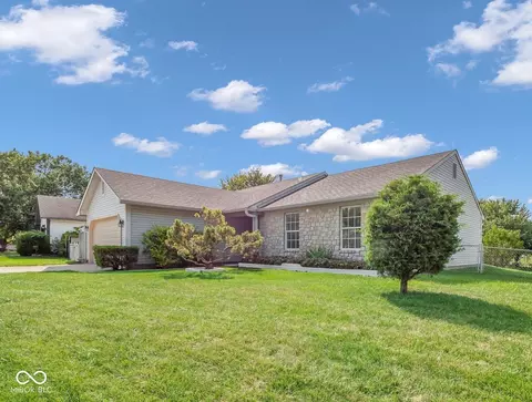 6127 Carrie Pl, Indianapolis, IN 46237