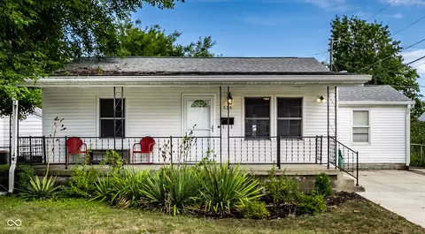 534 Fletcher Ln, Beech Grove, IN 46107