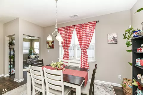 7825 Rolling Green Dr, Plainfield, IN 46168 photo 11