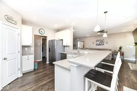 7825 Rolling Green Dr, Plainfield, IN 46168 photo 12