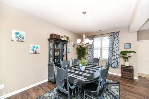 7825 Rolling Green Dr, Plainfield, IN 46168 photo 5