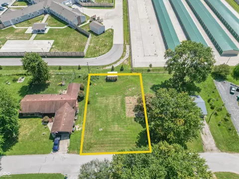 2155 Florida Ave, Martinsville, IN 46151