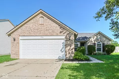 7742 Stratfield Dr, Indianapolis, IN 46236