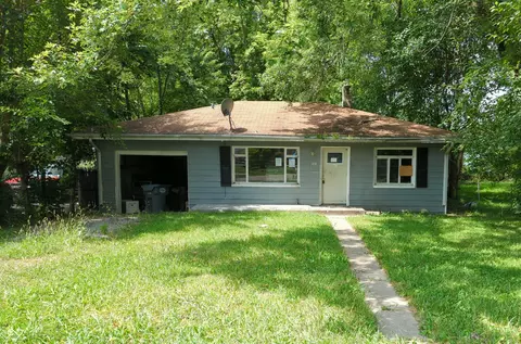 4507 E Lynn St, Anderson, IN 46013