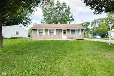 1711 Raintree Dr, Anderson, IN 46011