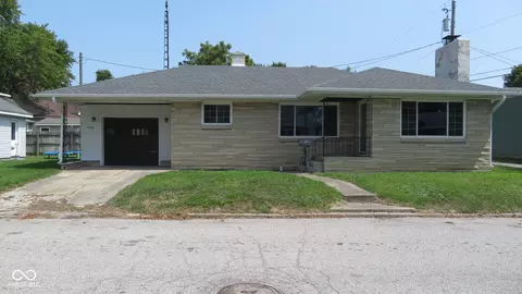 106 N Davis St, Crawfordsville, IN 47933