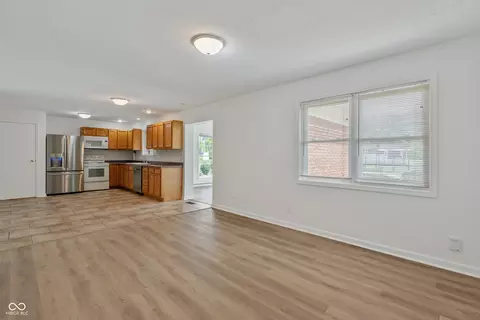 Living - 99 Bennett Rd, Carmel, IN 46032 photo 4 of 5