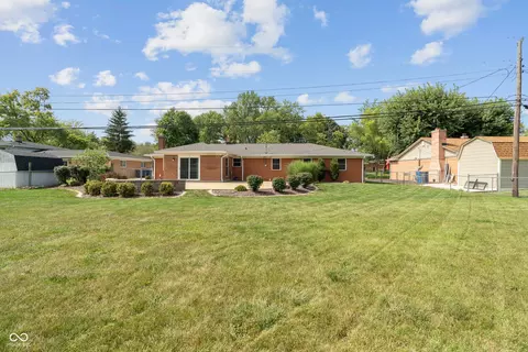 Exterior - 99 Bennett Rd, Carmel, IN 46032 photo 8 of 9