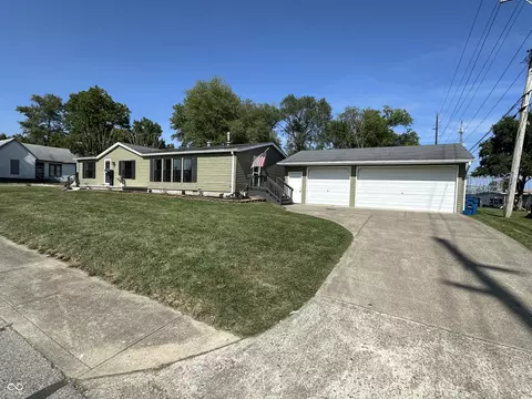121 N Chicago Ave, Brazil, IN 47834