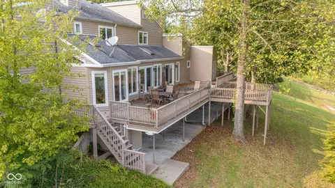 2255 S Logans Point Dr, Hanover, IN 47243 photo 3