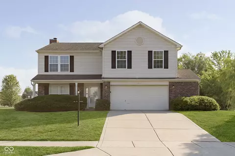19112 Golden Meadow Way, Noblesville, IN 46060