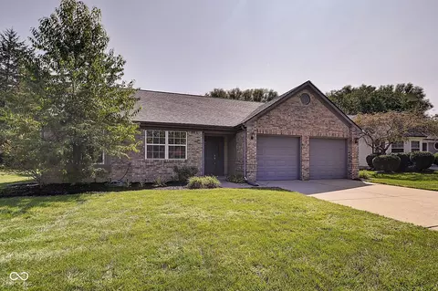 7823 Winding Creek Pl, Indianapolis, IN 46236