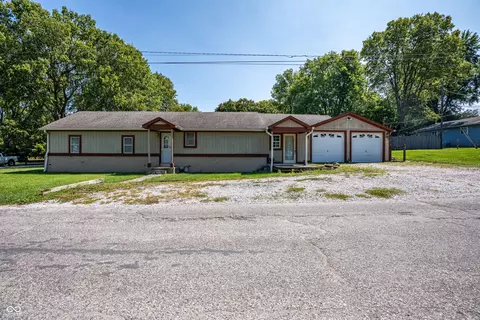 127 W Southern Ave, Indianapolis, IN 46225