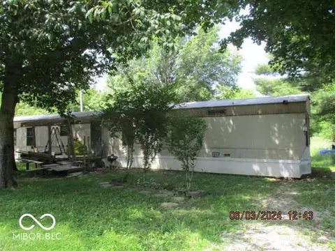 4390 N County Road 800 E, Coatesville, IN 46121