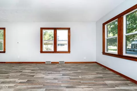 Living - 102 E 2nd St, Fowler, IN 47944 photo 2 of 4