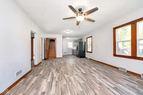 Living - 102 E 2nd St, Fowler, IN 47944 photo 3 of 4