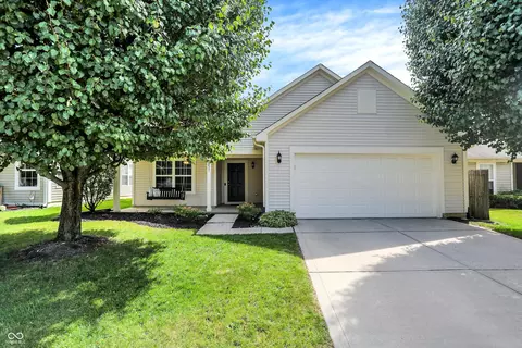 1051 Wendover Ave, Westfield, IN 46074