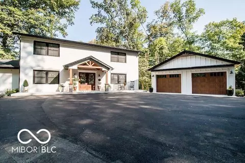 4340 N Huffer Rd, Columbus, IN 47203