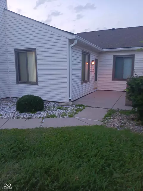 4506 Marlborough Dr, Anderson, IN 46013