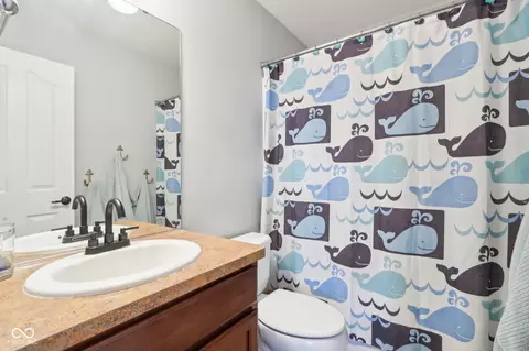 Bath - 12858 Thames Dr, Fishers, IN 46037 photo 2 of 7
