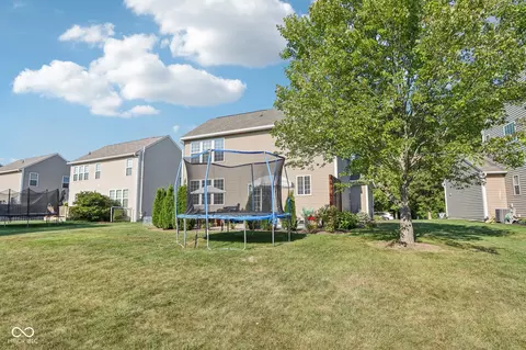 Exterior - 12858 Thames Dr, Fishers, IN 46037 photo 6 of 17