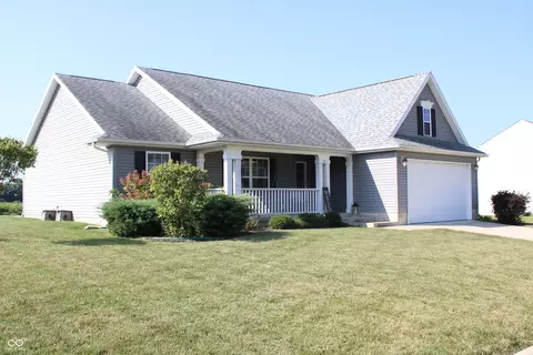 Exterior - 213 Sunset Ave, Centerville, IN 47330 photo 2 of 4