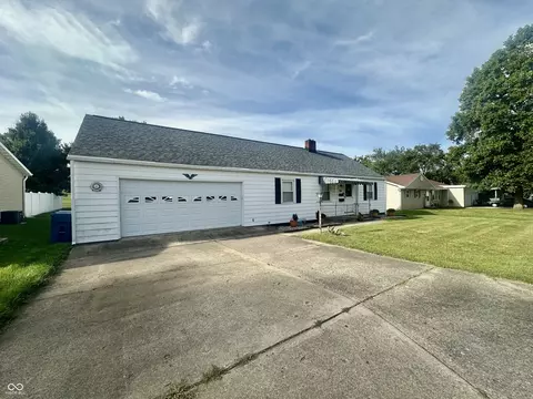 918 Orchard Dr, Covington, IN 47932 photo 3