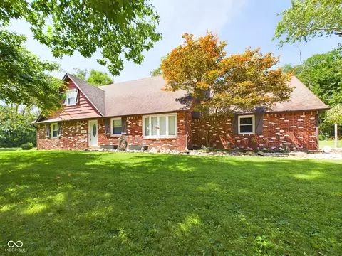 1021 N 300 E, Anderson, IN 46012