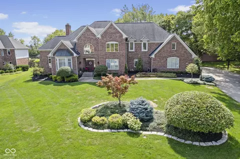 749 Suffolk Ln, Carmel, IN 46032