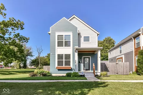 8 Central Greens Blvd, Indianapolis, IN 46222