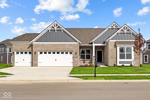 4338 Ironclad Dr, Bargersville, IN 46106
