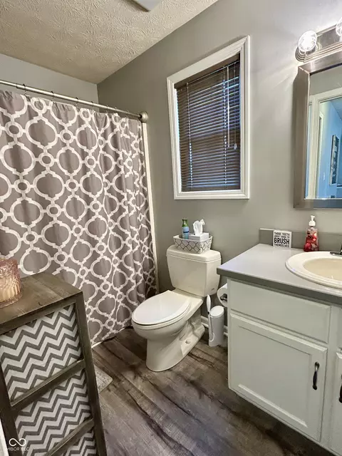 498 Redwood Dr, Pendleton, IN 46064 photo 16