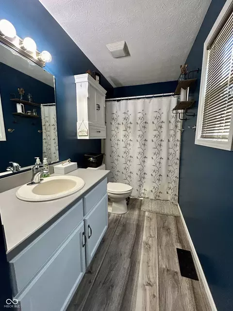 498 Redwood Dr, Pendleton, IN 46064 photo 14