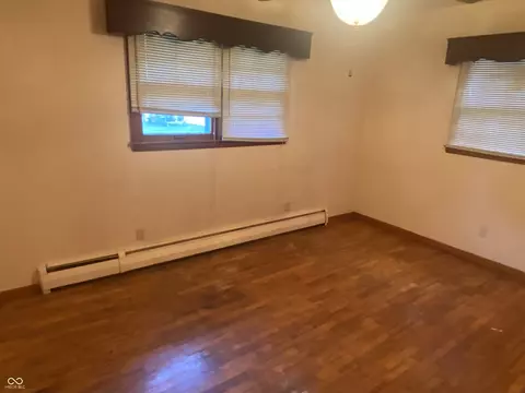 7209 S Woodrow Dr, Pendleton, IN 46064 photo 5