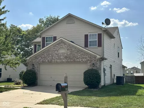 1946 Central Park Blvd W, Greenwood, IN 46143
