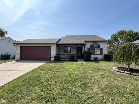1431 Nicole Dr, Franklin, IN 46131