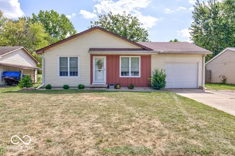 2128 Manor Dr, Lebanon, IN 46052