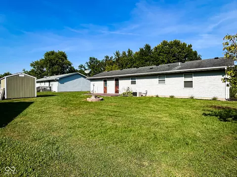 Exterior - 51 Hel Mar Dr, Mitchell, IN 47446 photo 7 of 9